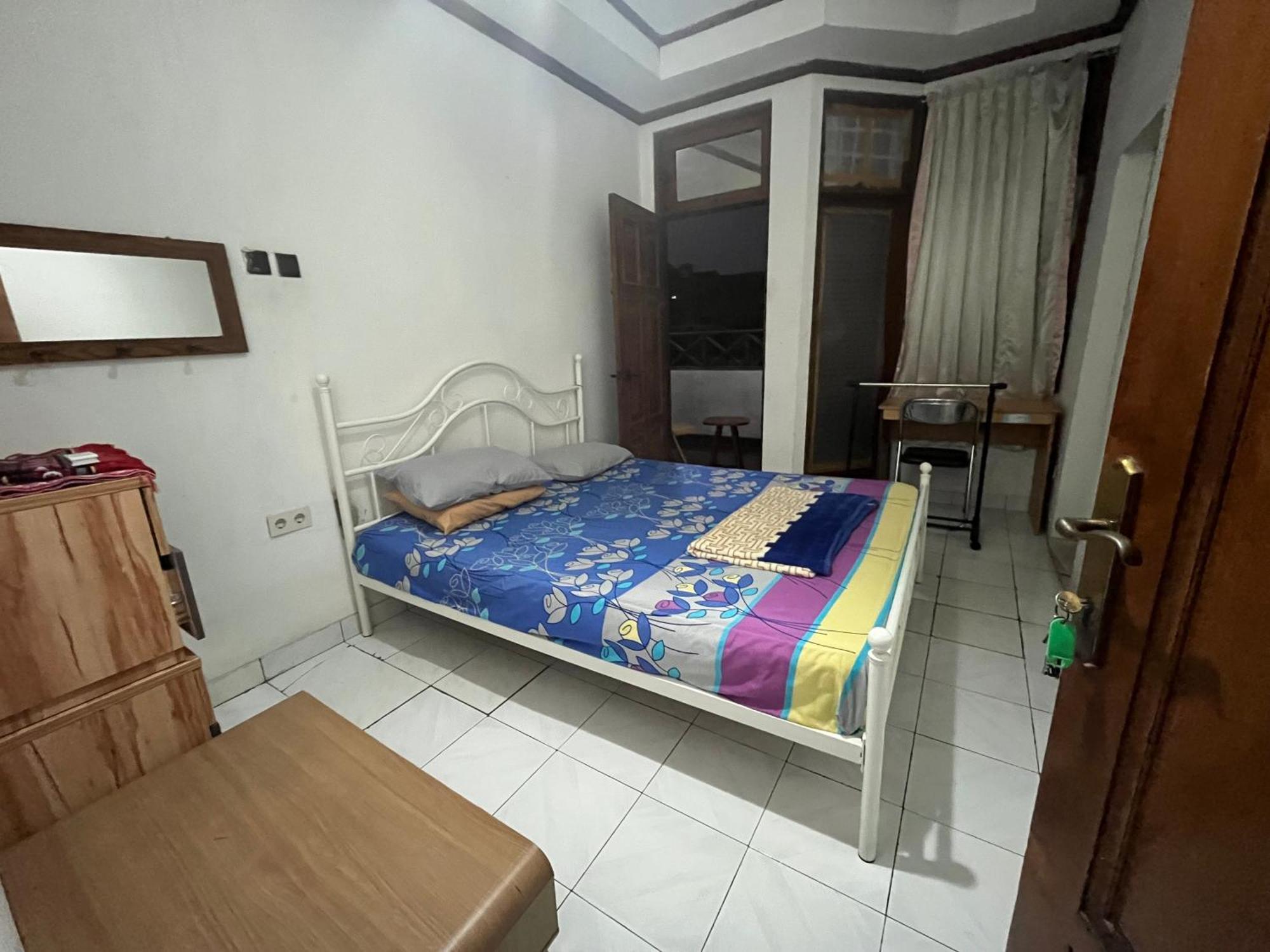 Spot On 94142 Al Fatih Residence Syariah 2 Jakarta Extérieur photo