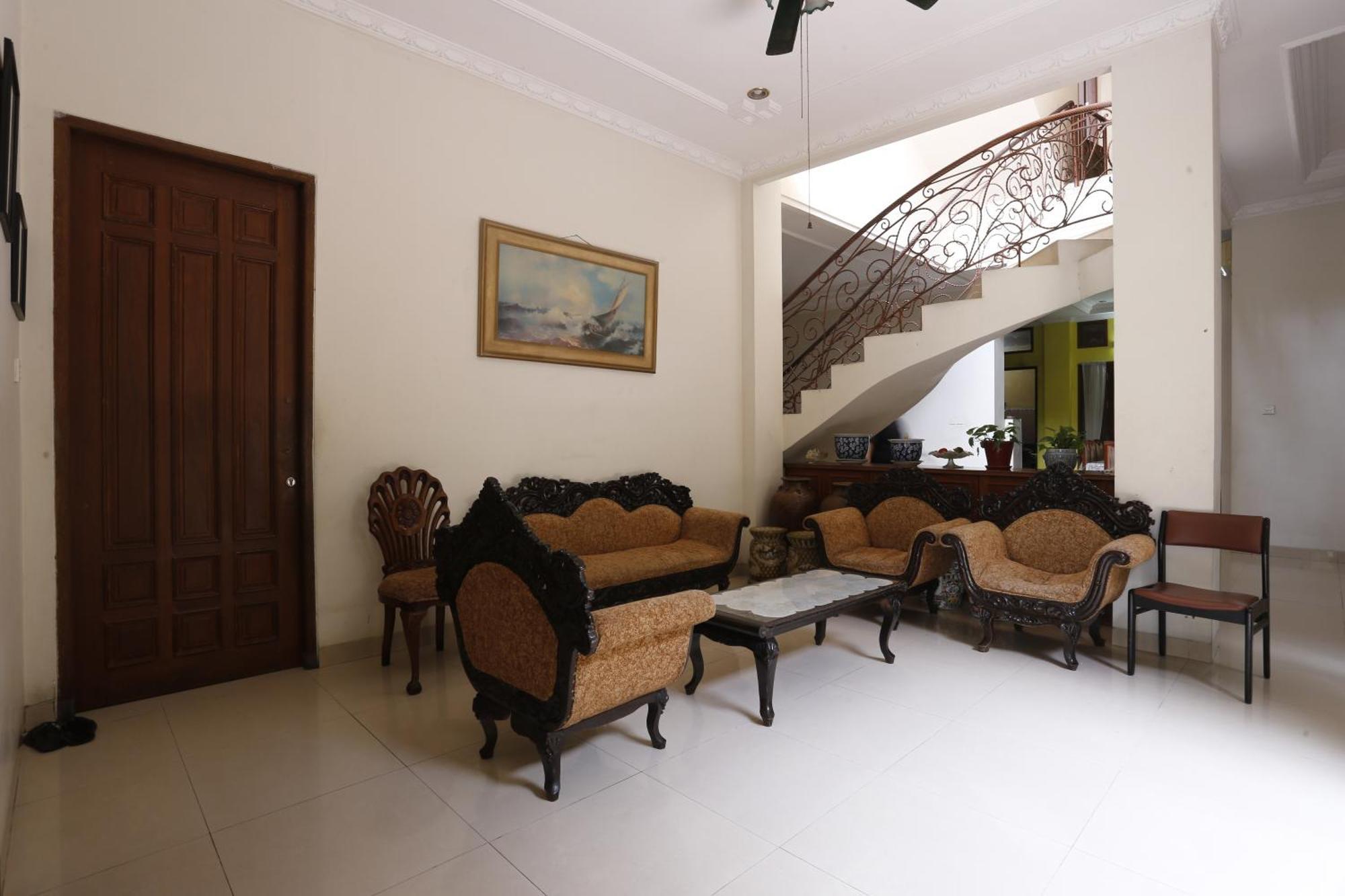 Spot On 94142 Al Fatih Residence Syariah 2 Jakarta Extérieur photo