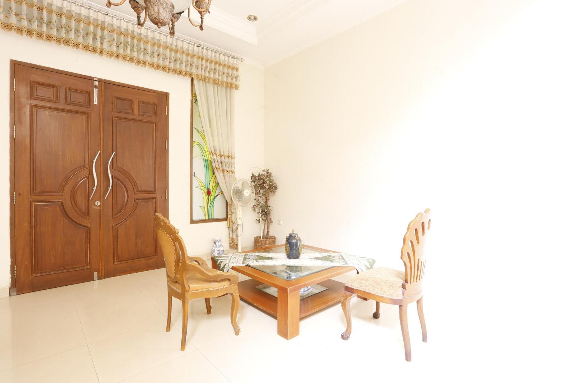 Spot On 94142 Al Fatih Residence Syariah 2 Jakarta Extérieur photo